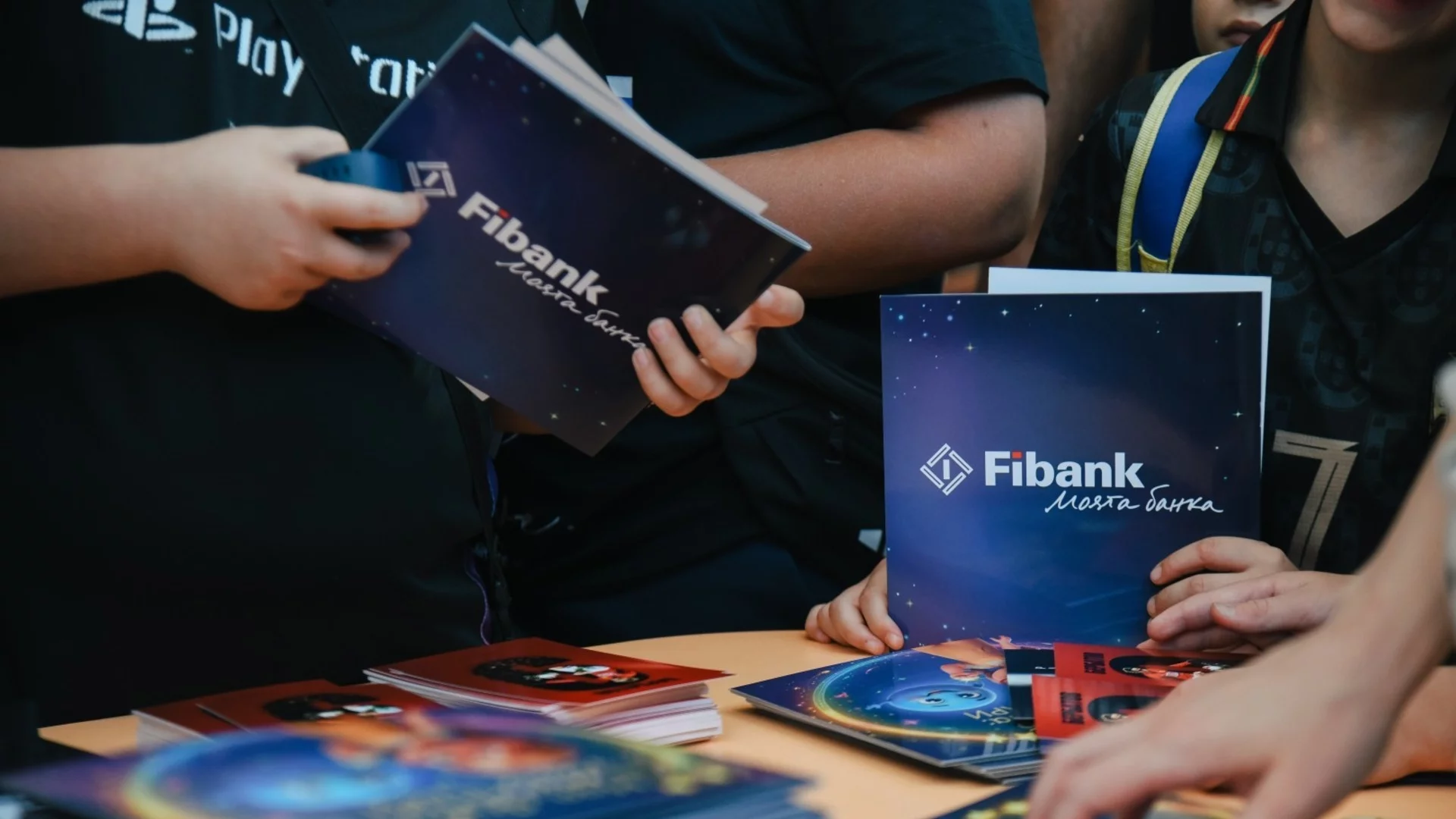 Fibank подкрепя „Бербатов: Разкодиране“