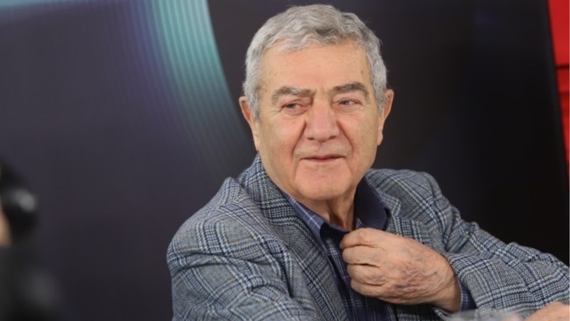 Стефан Цанев получи специалната награда на София за изключителни постижения и принос в националната култура