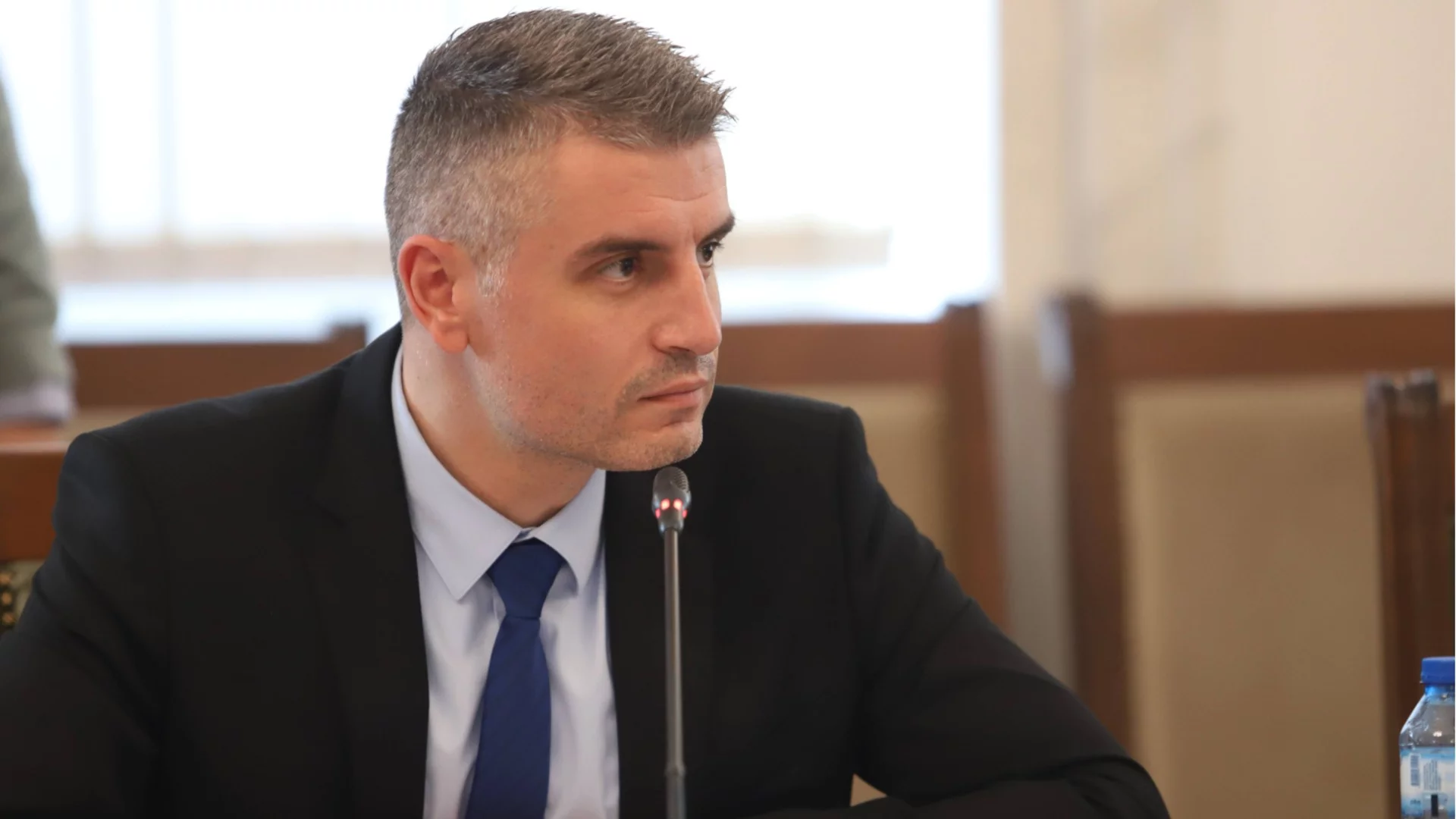 Радослав Рибарски: С темата "Петрохан" се отклонява вниманието от други важни за обществото въпроси