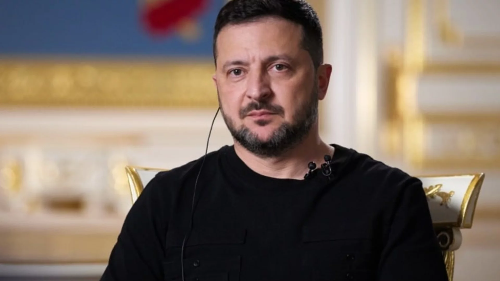 Зеленски: С голяма точност ударихме летището в Ростов и рафинерията в Ярославъл