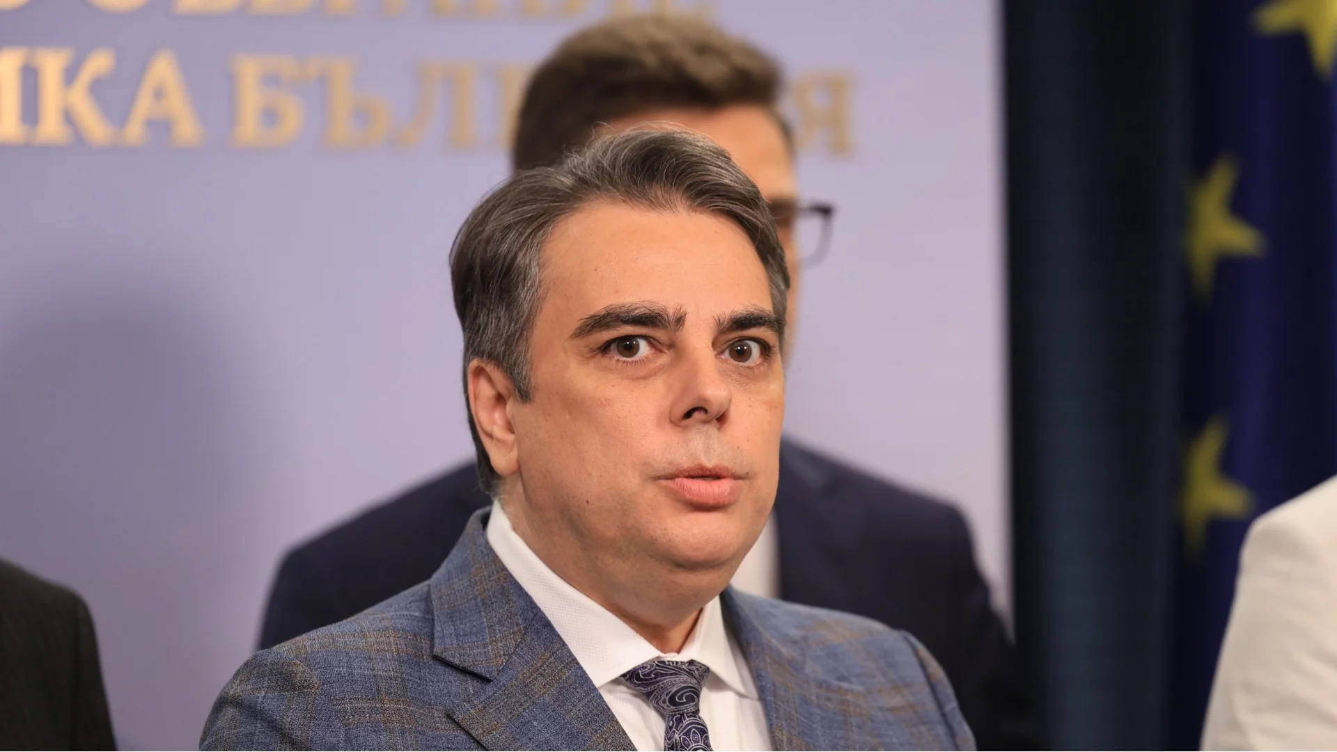 Указите за помилване да бъдат публикувани: ПП предлага законопроект, който да задължи президентството