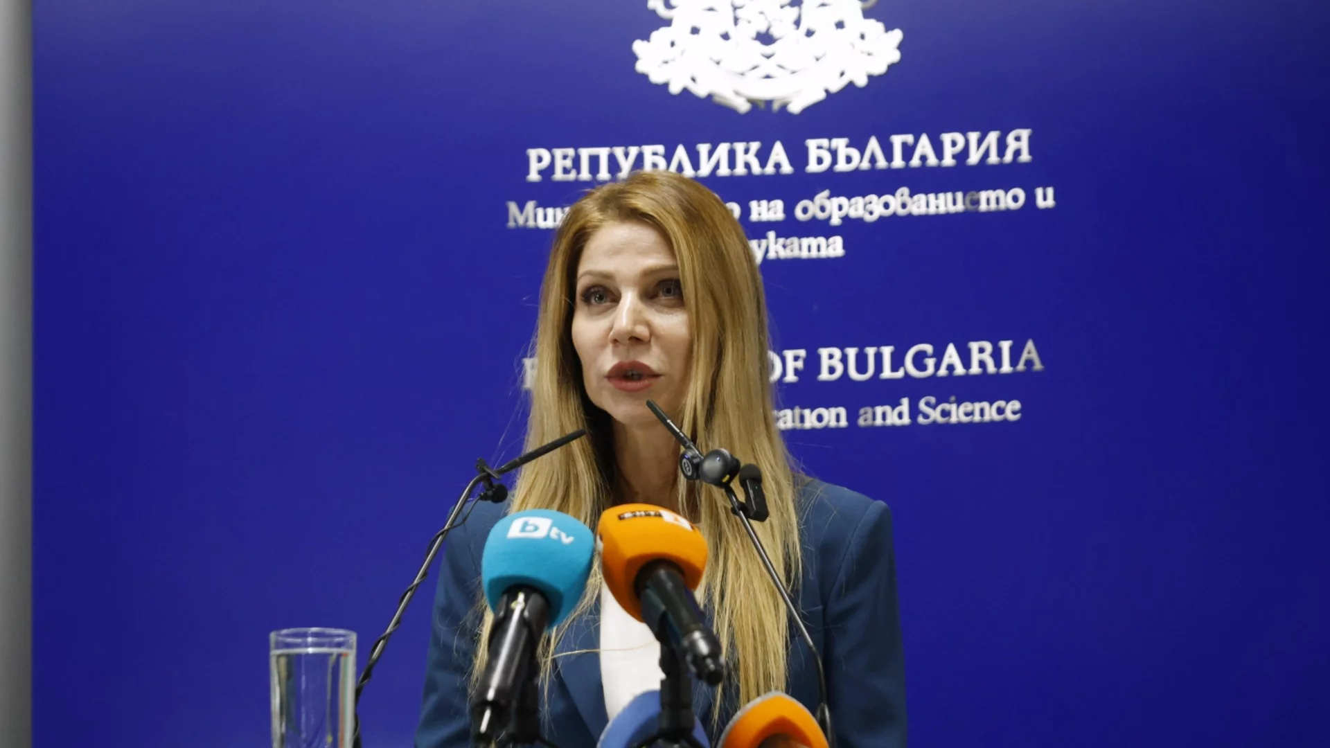 Официално: Мерките за по-добра дисциплина в училище на правителството на Румен Радев