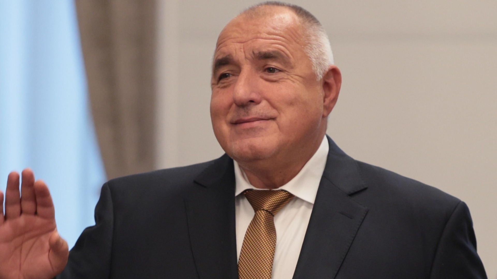 За тези, които Господ не им е дал толкова добри качества като на Мъск да мислят за Марс, Деница Сачева ще се погрижи