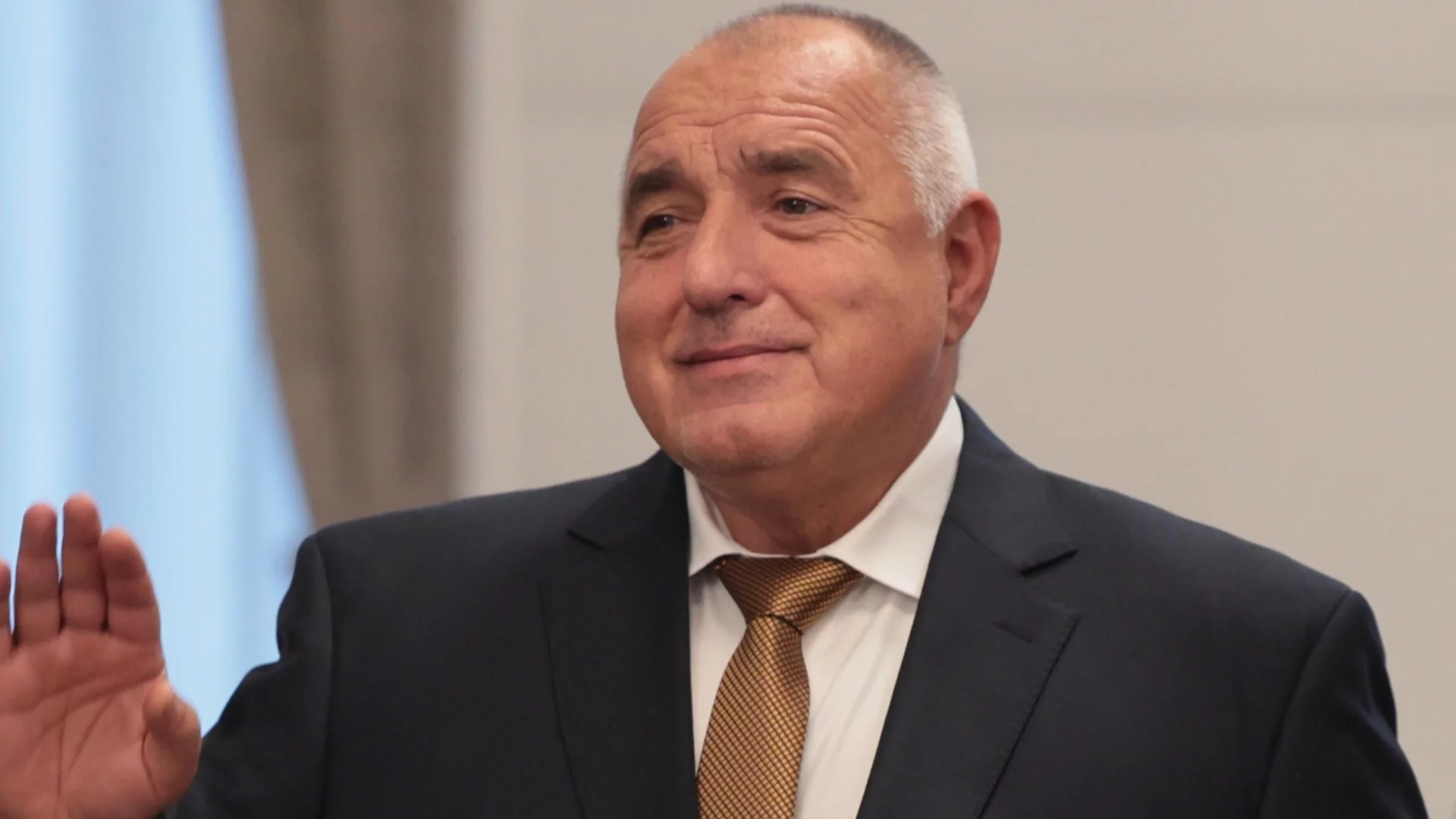 За тези, които Господ не им е дал толкова добри качества като на Мъск да мислят за Марс, Деница Сачева ще се погрижи