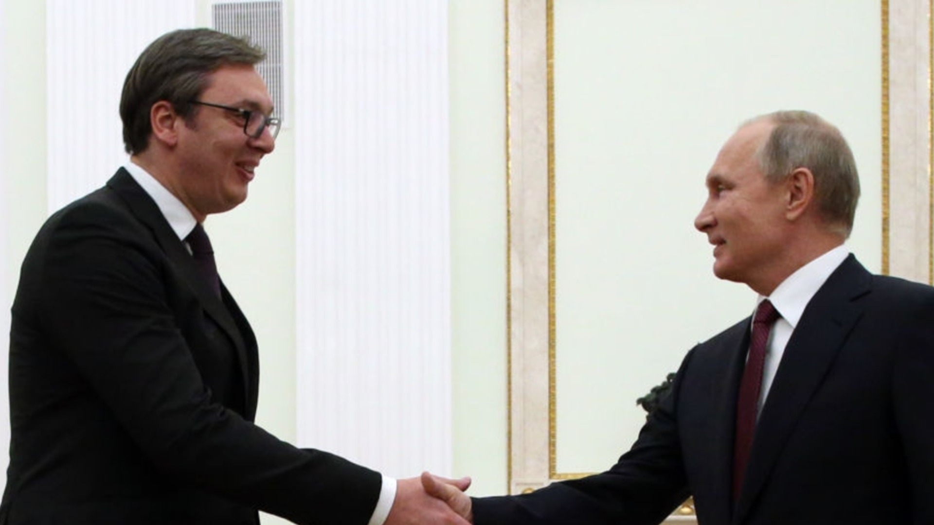 Иска светът да го чуе, но тайно ще набира Путин по телефона: Вучич заминава с послания за Ню Йорк