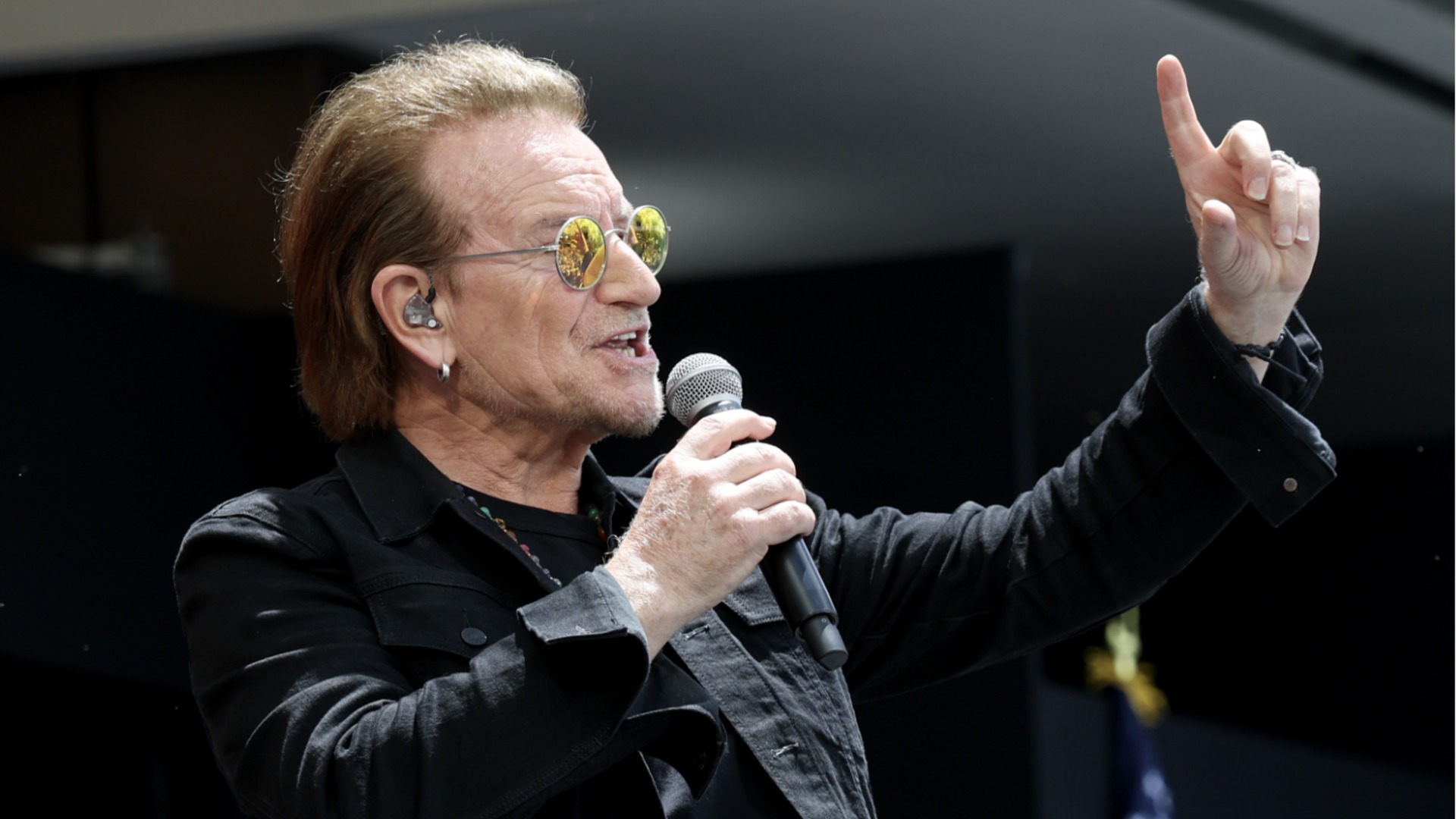 50 години от първата им среща: U2 издават нов албум