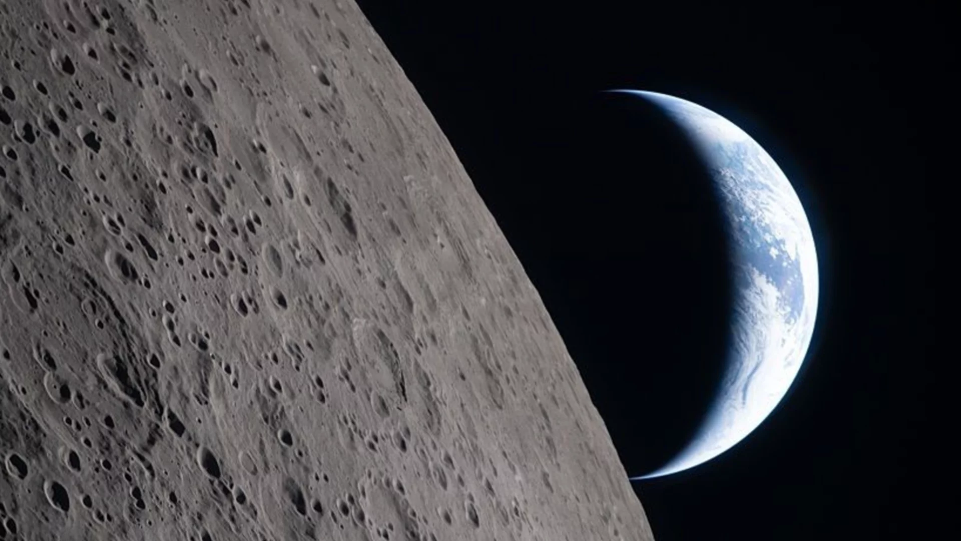 Уникалната мисия CosmoCube ще изследва ранната Вселена и тъмната материя от обратната страна на Луната