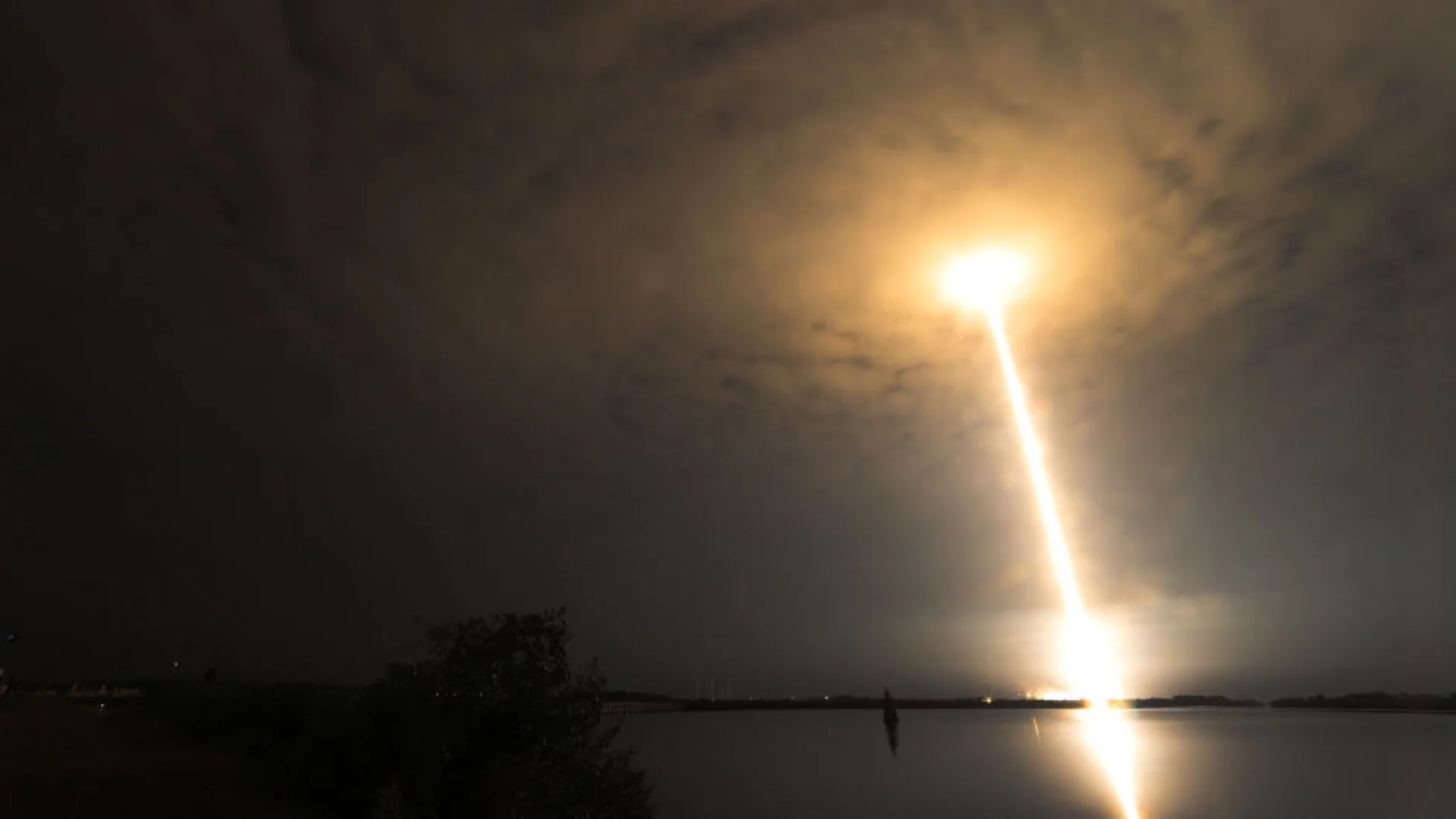 Христо Грозев за съюза Китай - Русия: План срещу Starlink, но не и заедно за ядреното оръжие (ВИДЕО)