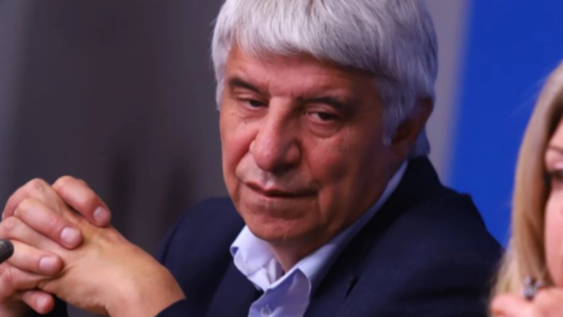 "Цар Самуил ни обединява като българи": Проф. Павлов напомни на Скопие баснята за гроздето и даде съвет на скептиците у нас