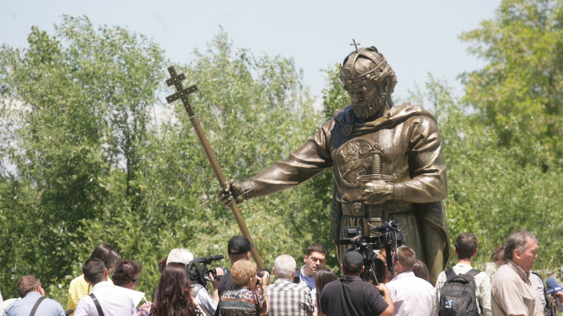Затварят централни улици в София заради посрещане на мощите на цар Самуил