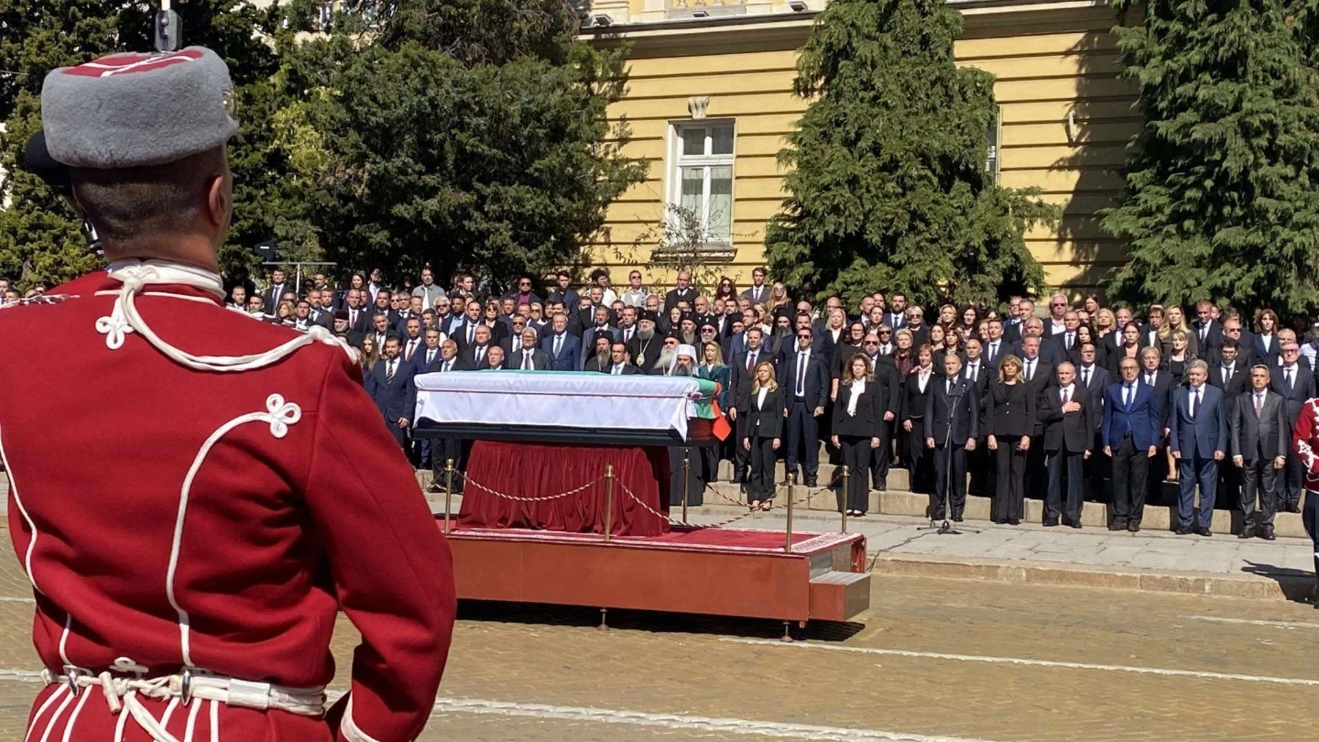 Тържествено посрещане на костите на цар Самуил в София (ВИДЕО)