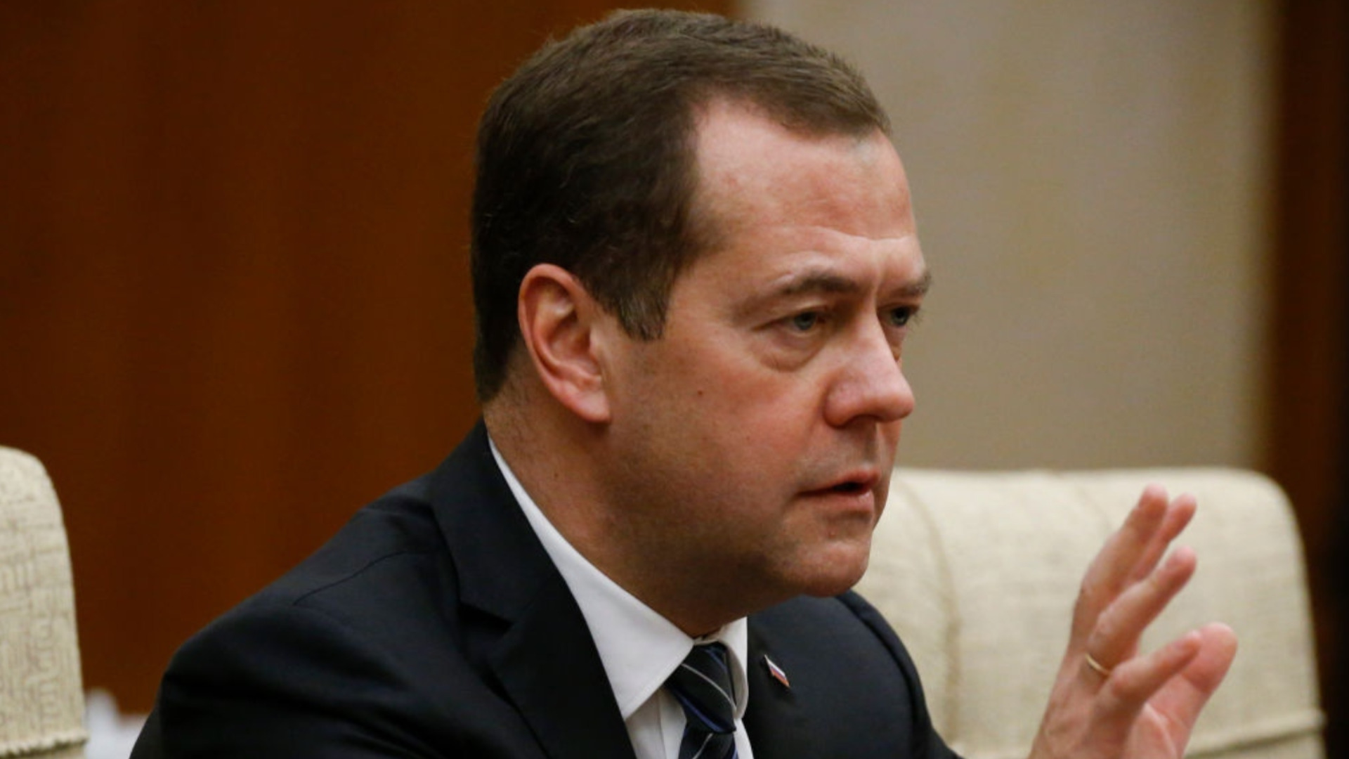 Медведев: Ако ме няма в социалните мрежи, кой ще казва истината на хората на Запад? (ВИДЕО)