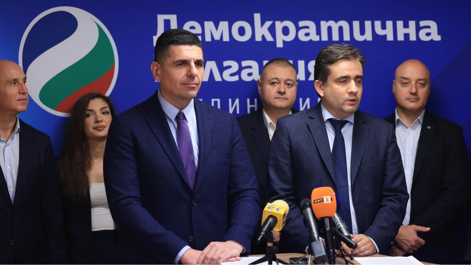 "Да, България" иска отговори от Йотова за помилвания наркотрафикант