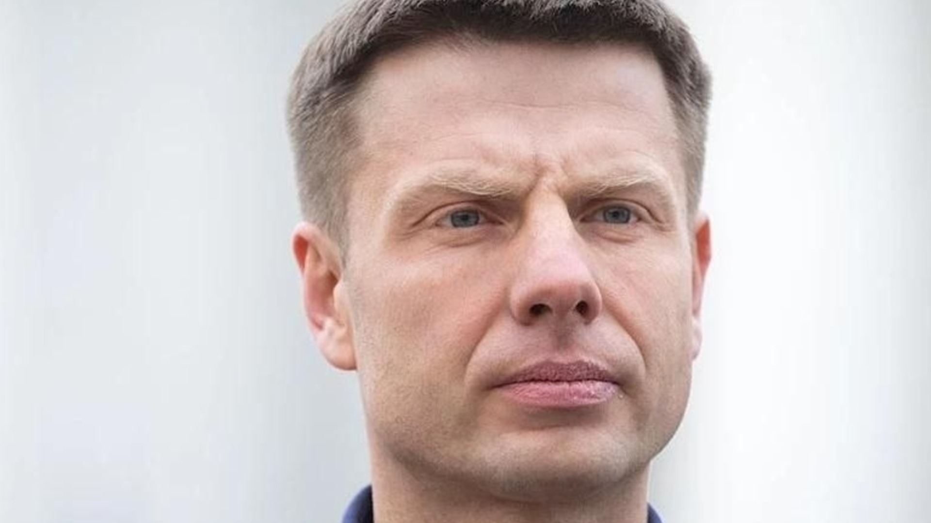 Украински депутат, призовал за спиране на бойните действия, се озова моментално в списъка "Миротворец"