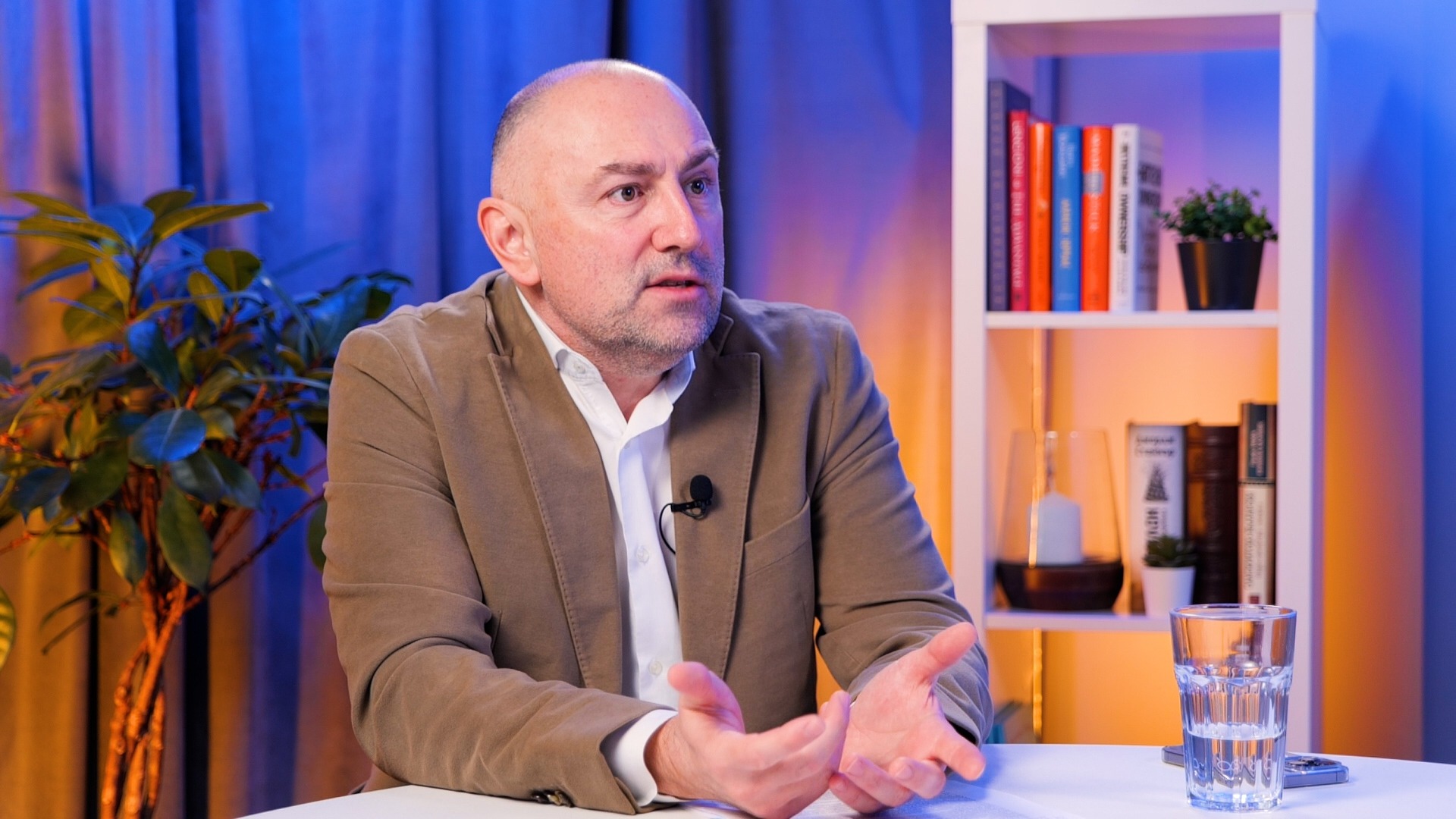 Любомир Каримански: Задължително да се направи оценка къде ще се прехвърли икономическата тежест на данък свръхпечалба