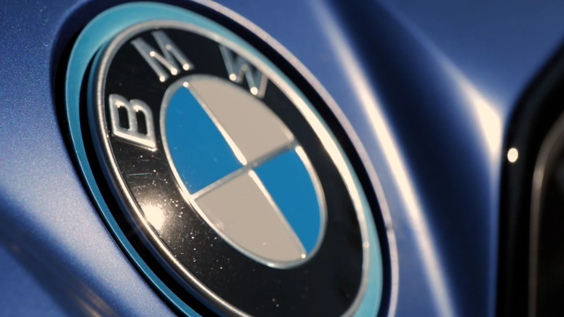 BMW отказа служебна кола на първия председател на местен парламент от "Алтернатива за Германия"