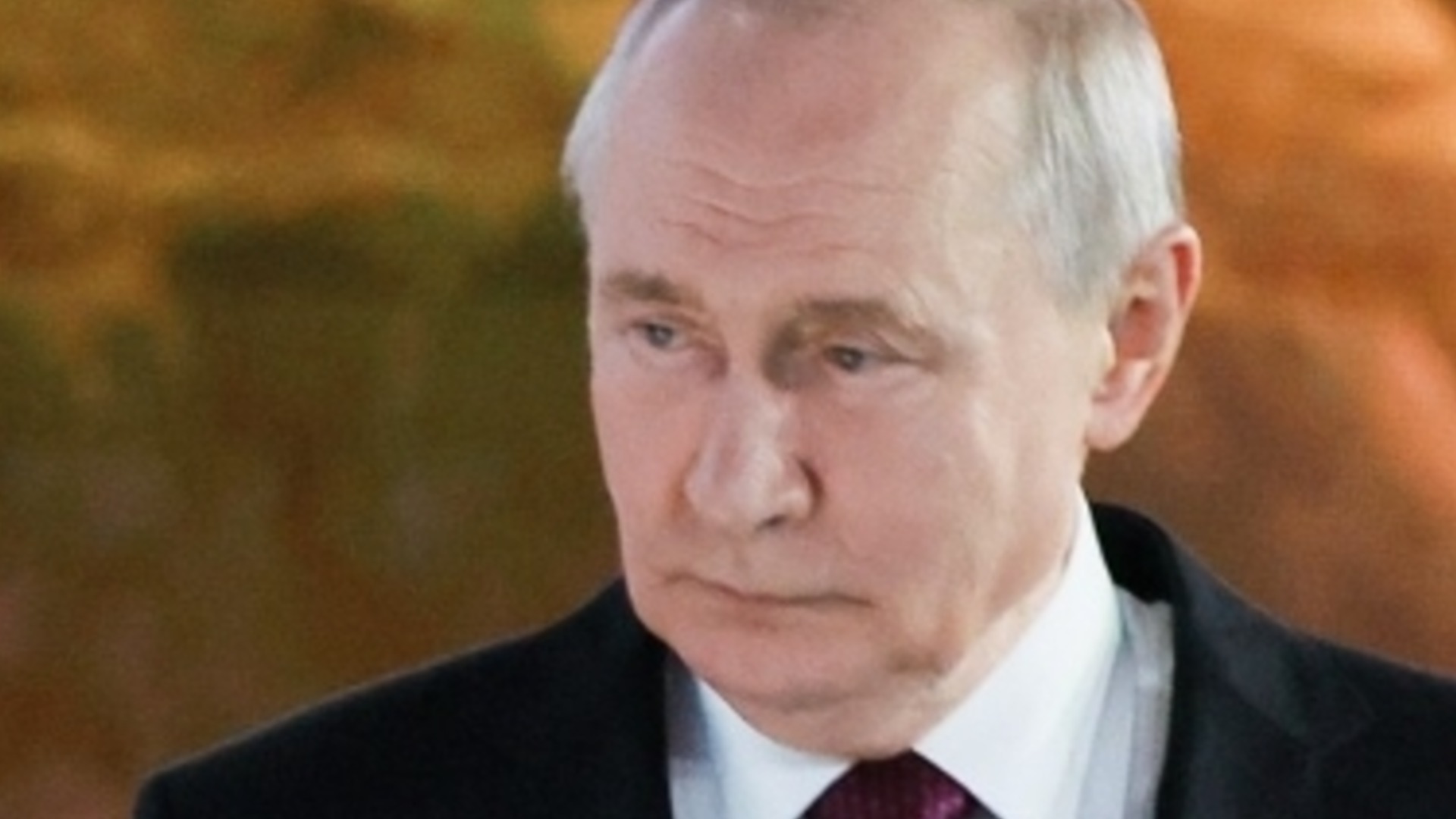 Путин не може да кацне в Москва, руската столица под въздушна блокада