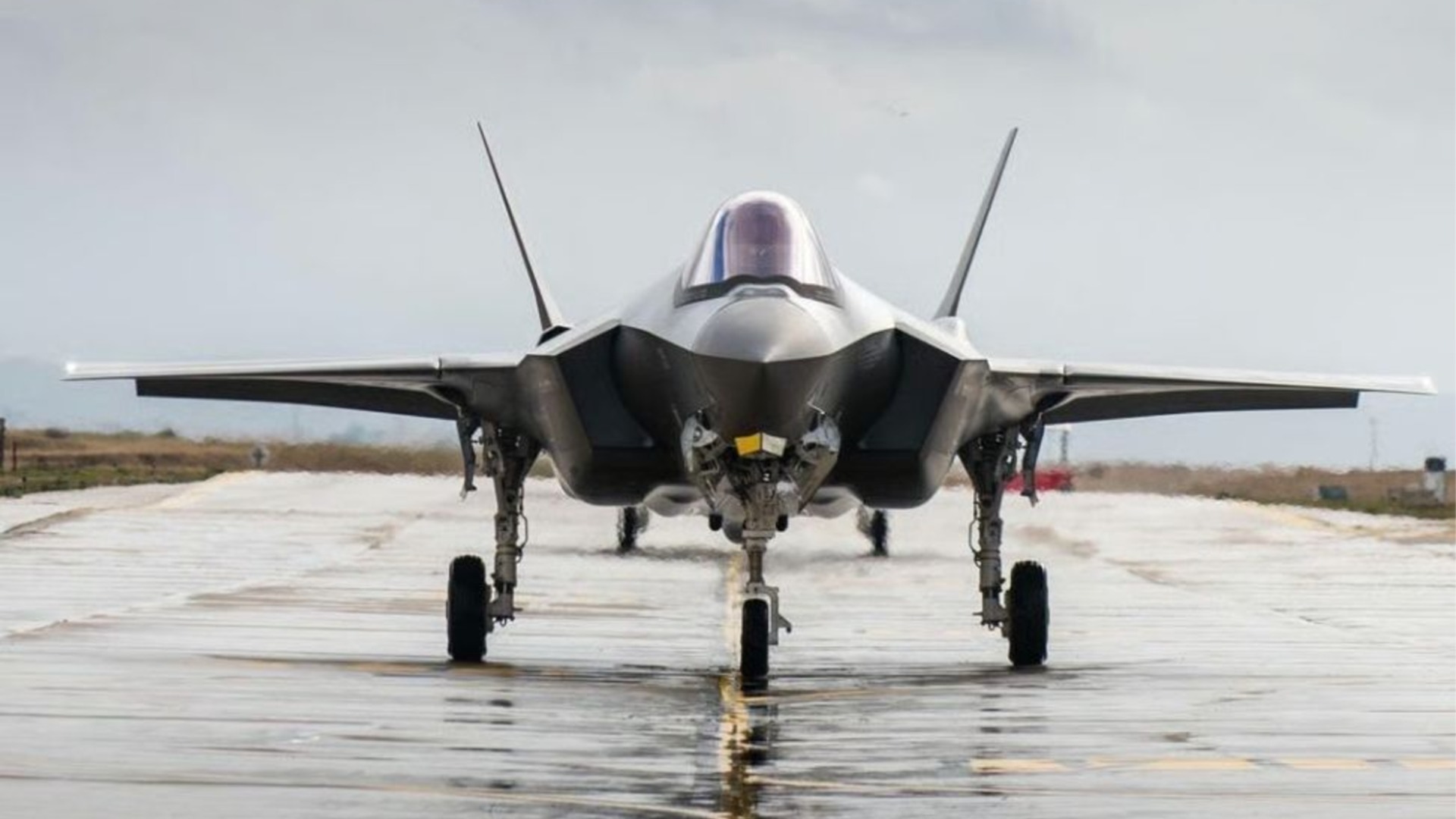 САЩ предлагат на Португалия изтребители F-35, които да заменят F-16