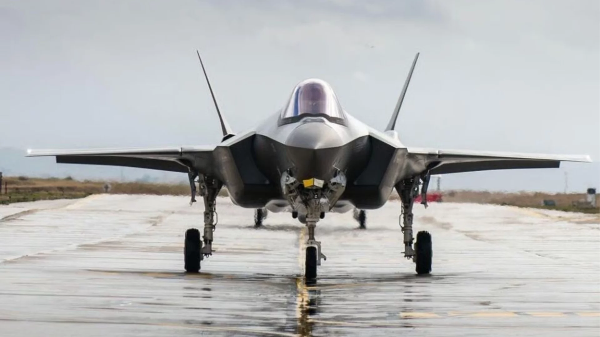 САЩ предлагат на Португалия изтребители F-35, които да заменят F-16