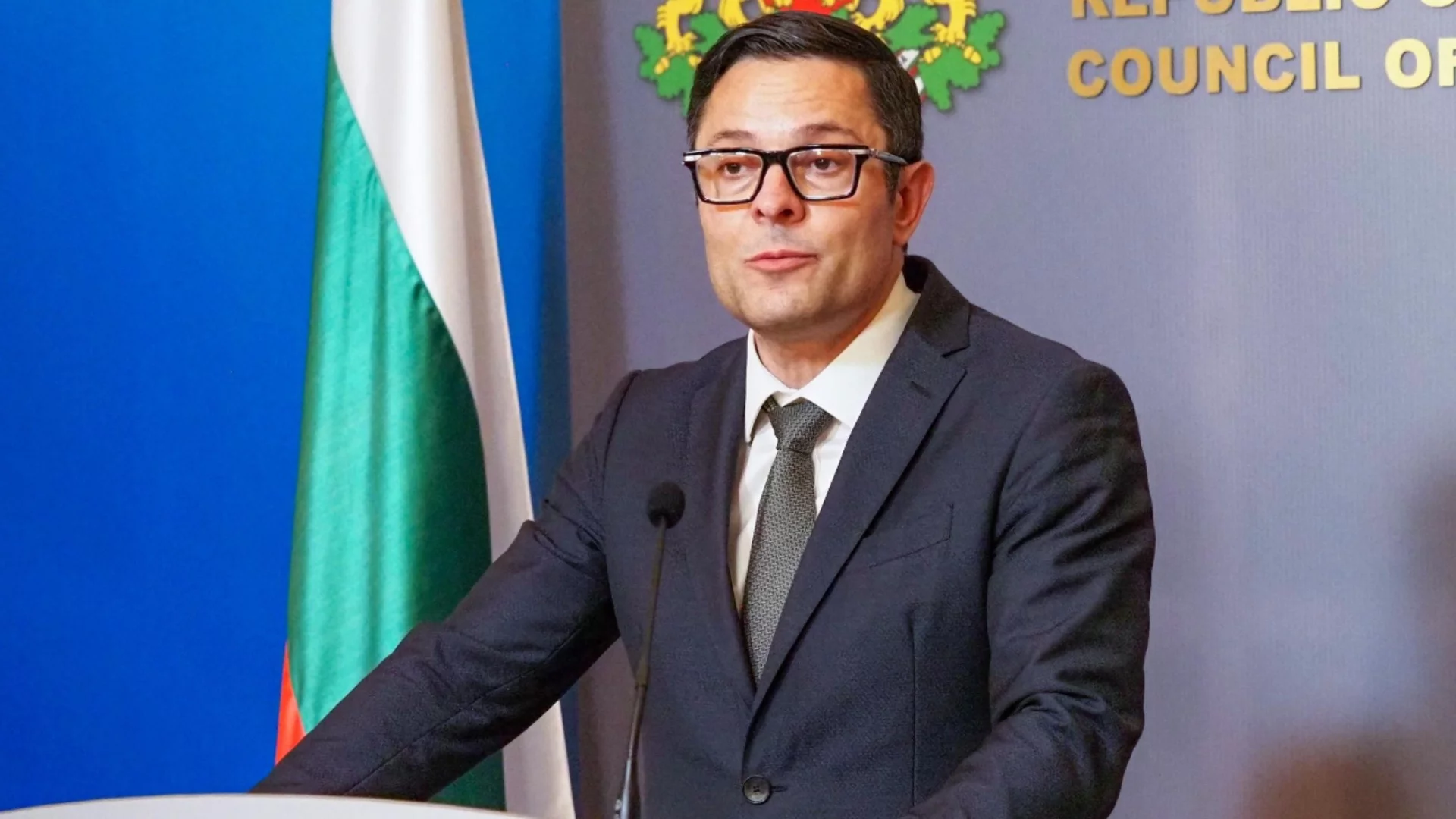 Министърът на икономиката заминава за Вашингтон с делегация от български отбранителни компании