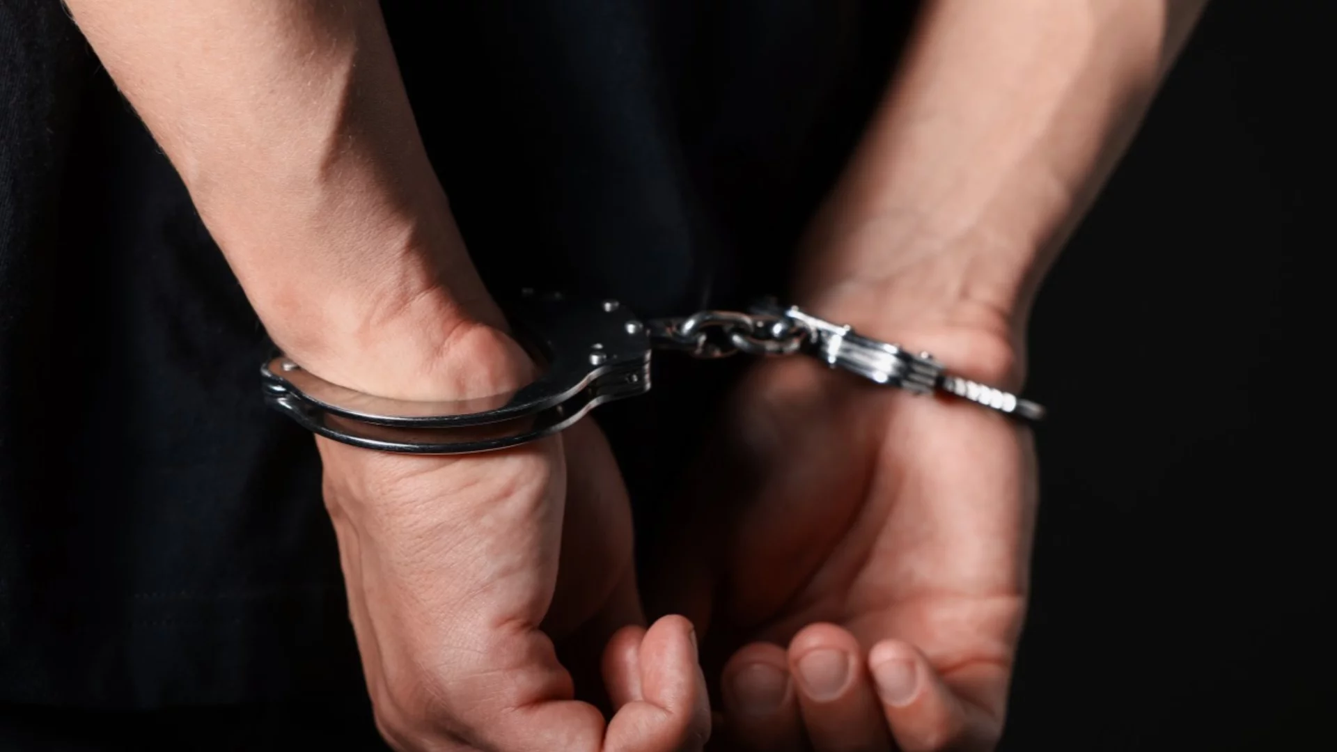 В Турция задържаха близо 200 души при полицейски операции