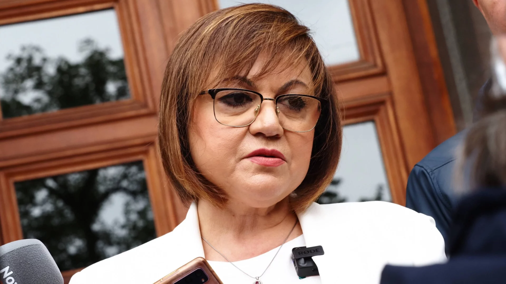 "Преработиха се и пак излизат ваканция": Нинова поиска намаляване на депутатите и отпадане на имунитета им