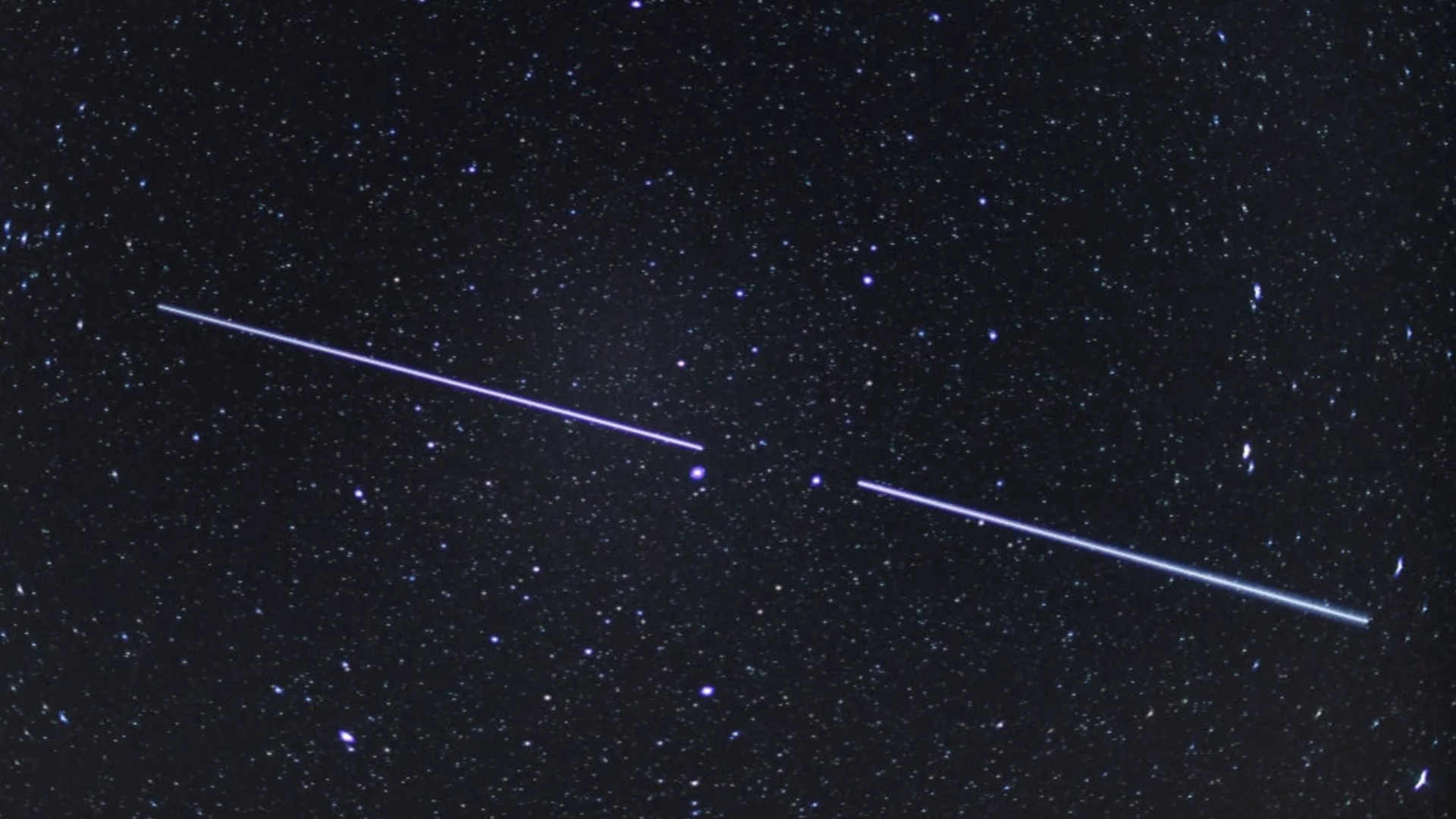 "Руският Starlink" се оказа слаб в... Космоса: Сателити губят височина и ще излязат от орбита