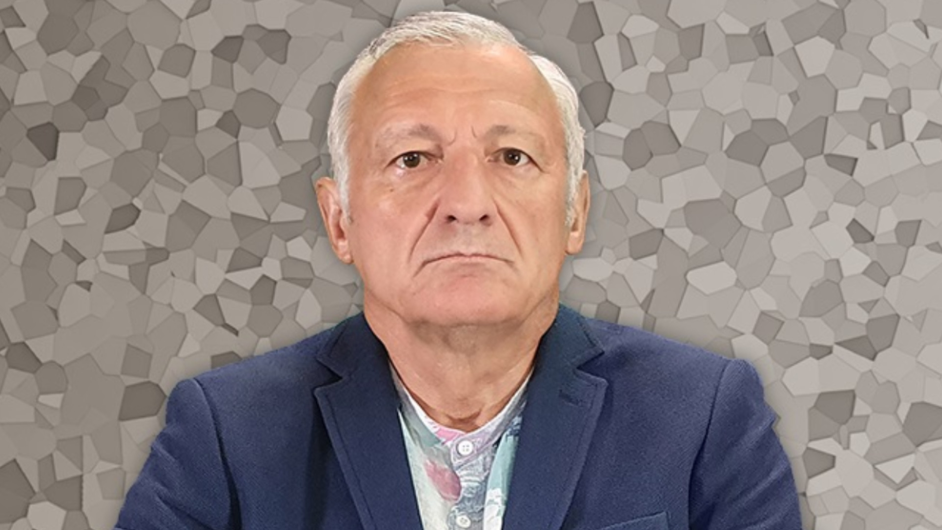 Дошли са дотук едни зелени човечета и следващият път ще отидат на жълтите павета