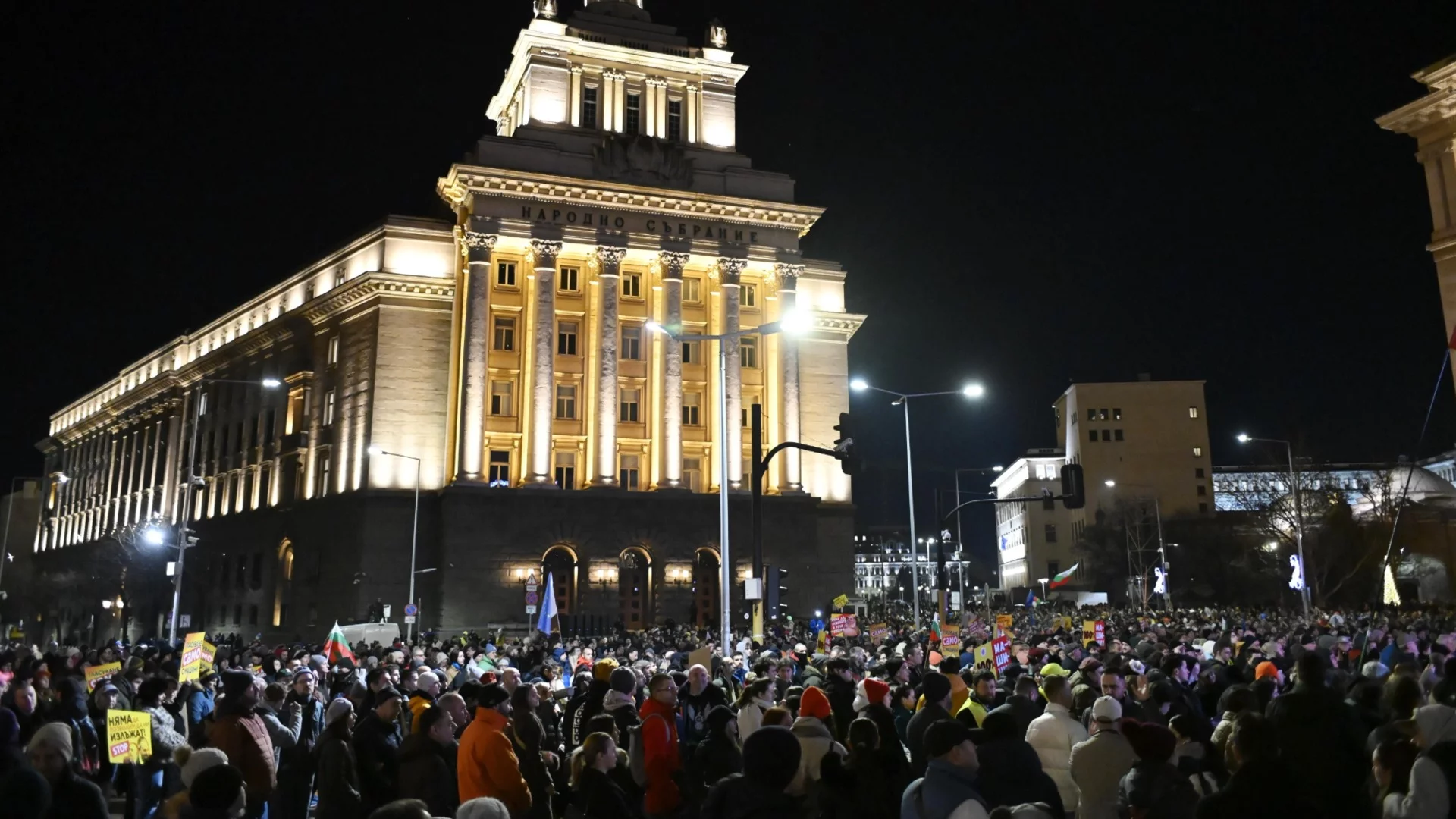 "Утре ще е български кораб": Тази вечер ще има протест срещу властта, която "не може да разпознае руската заплаха и да защити Отечеството"