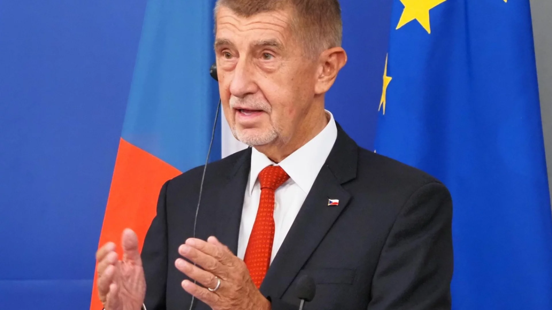 Чешкият премиер разочарован: Тръмп предаде ЕС със сделката с Путин (ВИДЕО)