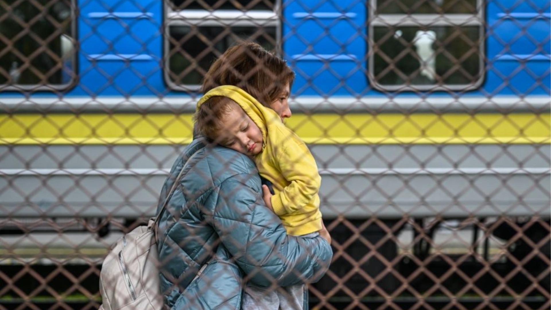 Украйна спаси 23 деца от руска окупация, сред тях е и 9-годишно момче, обучавано за военна служба
