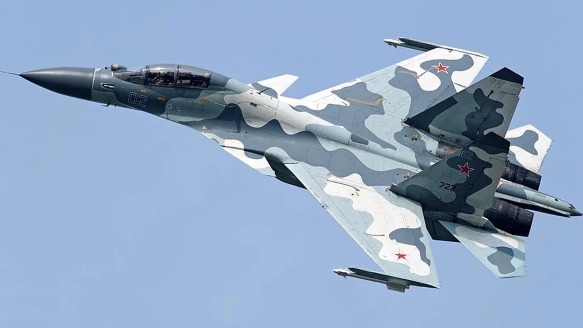 Само за часове: Русия загуби два военни самолета Су-30СМ