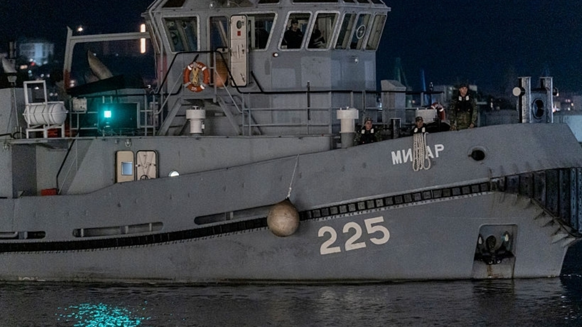Атаките в Черно море тревожат българите: Проучване на "Маркет линкс" преди президентския вот