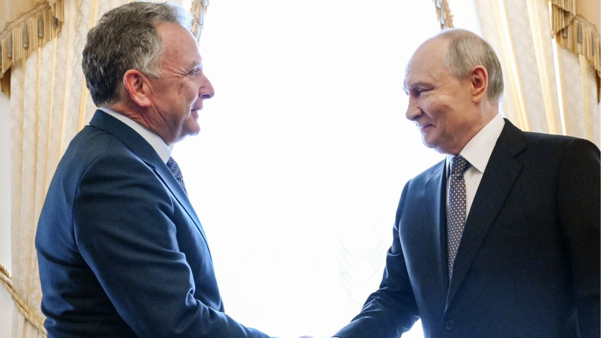 "Попитай семействата на онези деца, които Путин отвлече и уби": Остри реакции, след като Уиткоф нарече Путин "хуманист" (ВИДЕО)