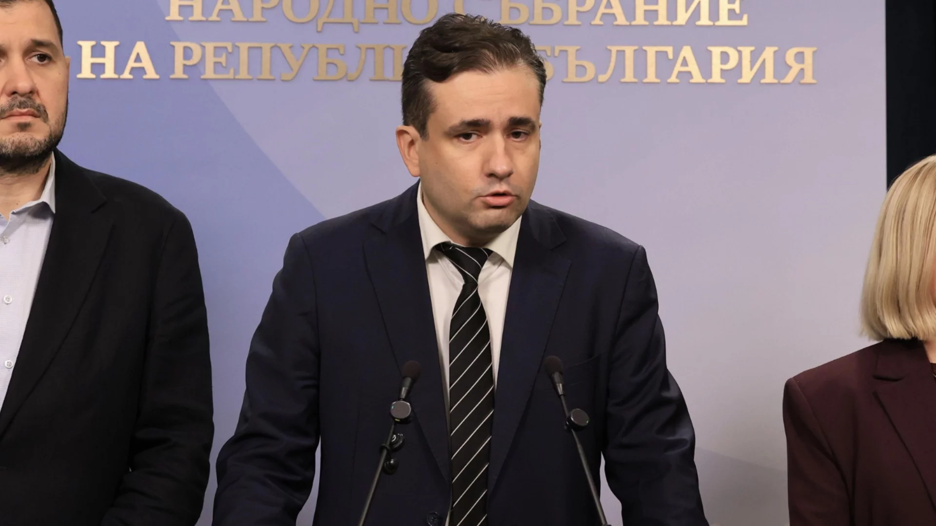 За да продължи разследването си: Прокуратурата иска имунитета на Божанов