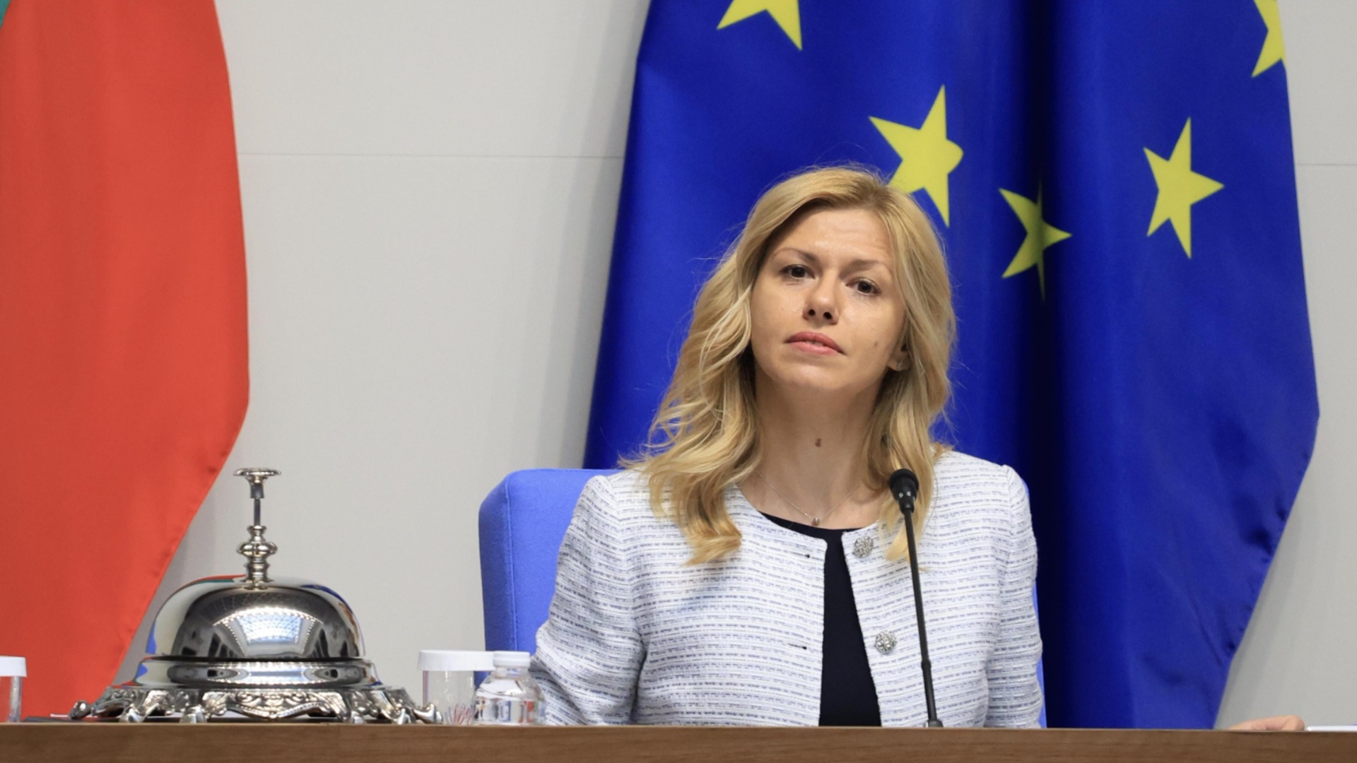 Извънредно заседание: ГЕРБ събира подписи за оставката на Доцова