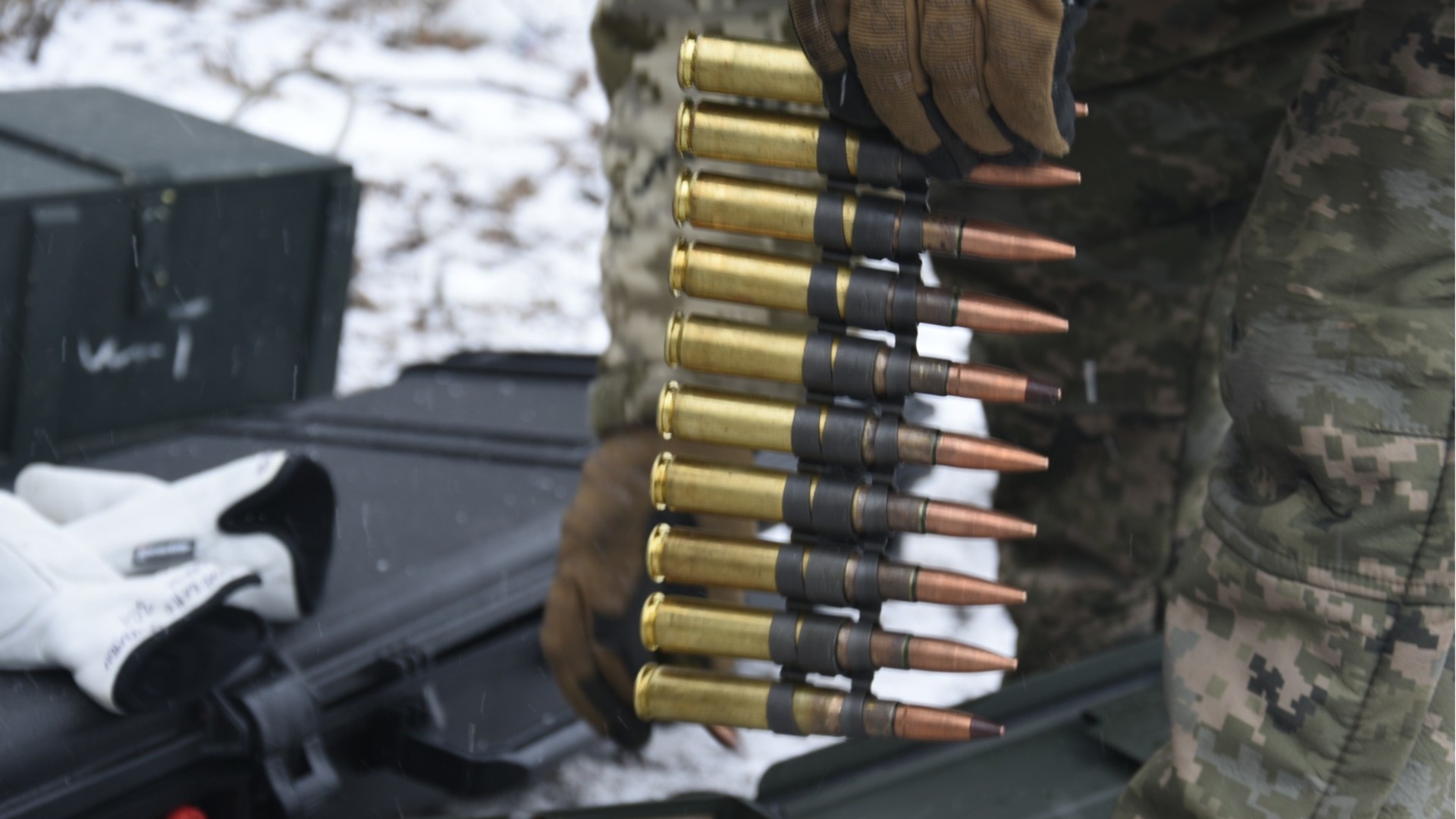 Партньор на Запада, но и приятел на Кремъл: Индийският военен износ за Европа скочи 17 пъти