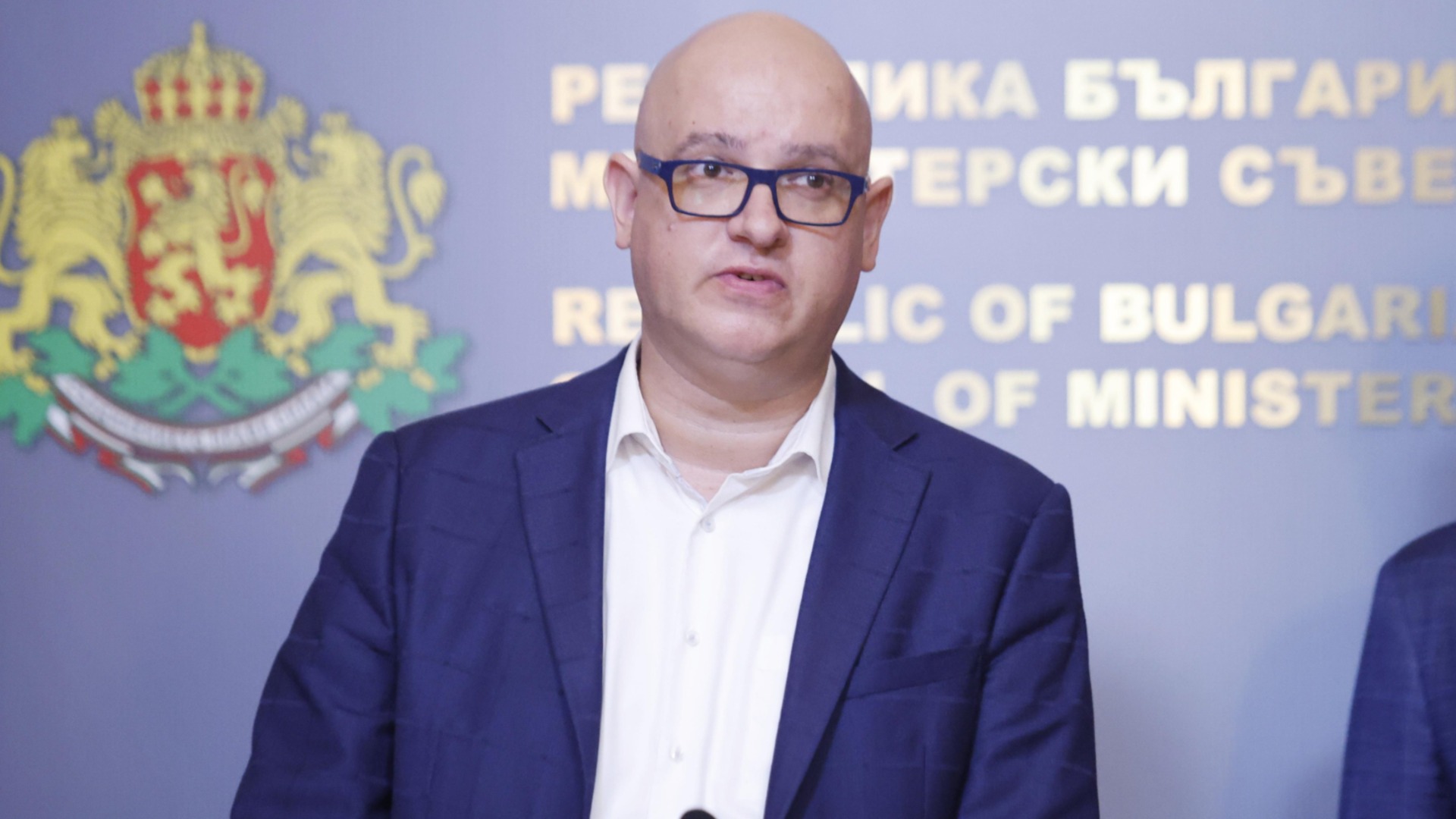 3 работодатели, 1 заплата: КНСБ предупреждава, че се готвят промени в КТ