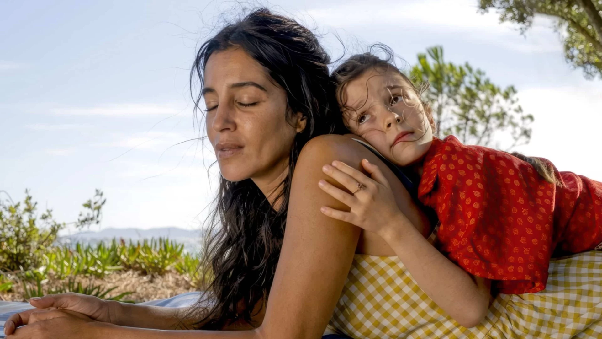Гийом Лоран представя филма "Вода за цветята" в София