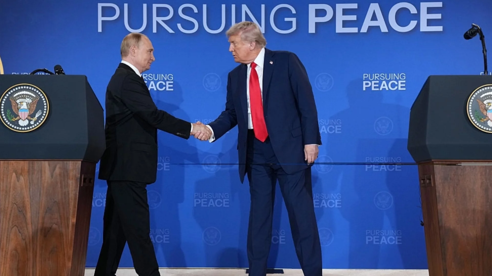 Мир в Украйна, мир в Черно море: Тръмп отстъпва на Путин, Путин не отстъпва за нищо (ОБЗОР - ВИДЕО)