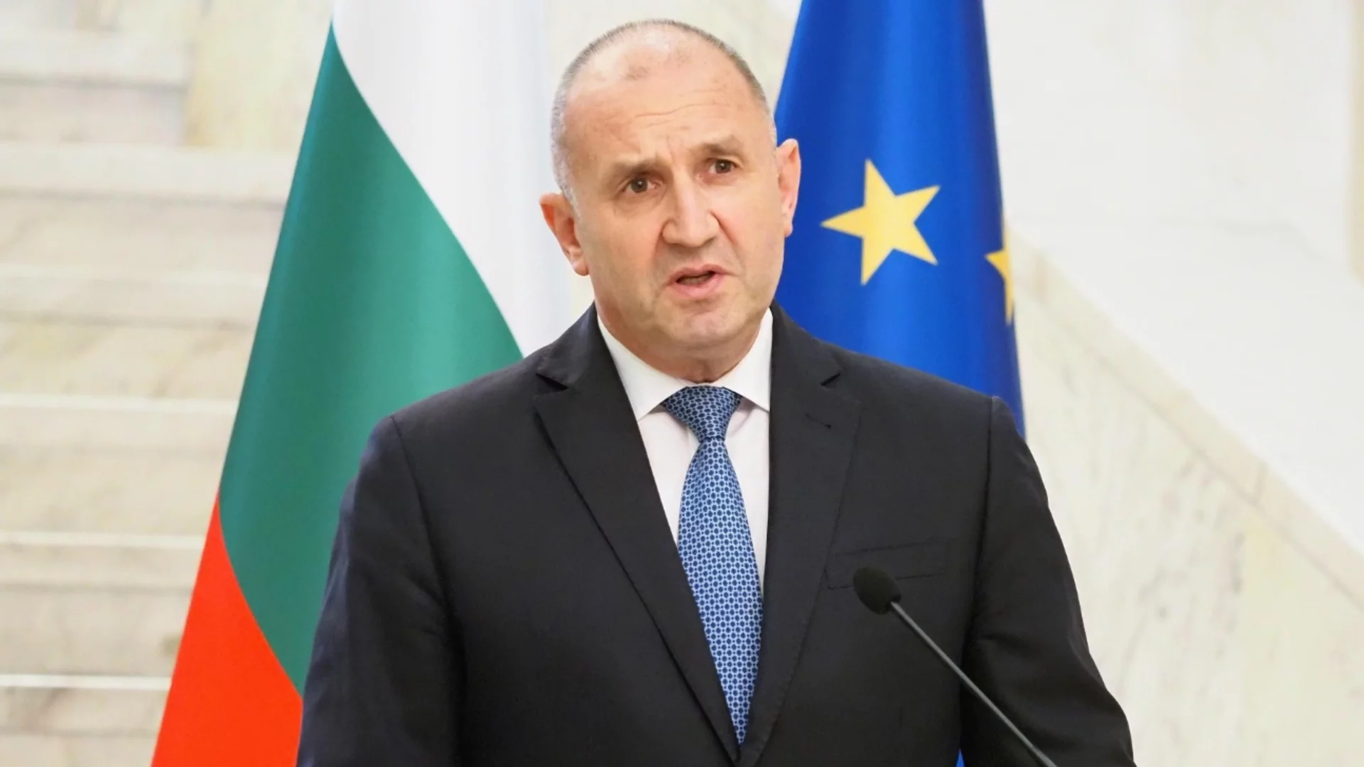 Радев ядоса Румъния след косвено обвинение към Букурещ за атаките в Черно море