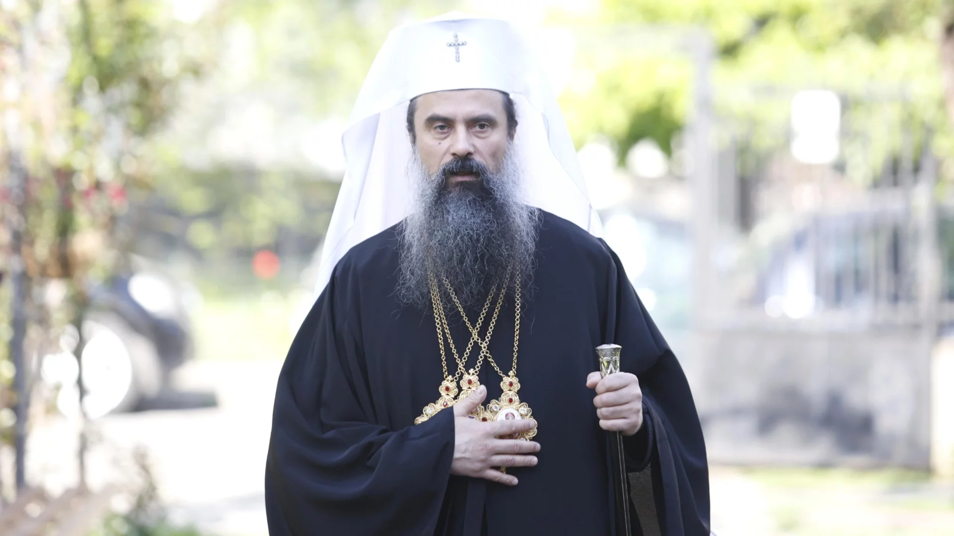 "Образ на бяс": Скандал във Видин, патриархът възмутен от "статуя на езическо божество"