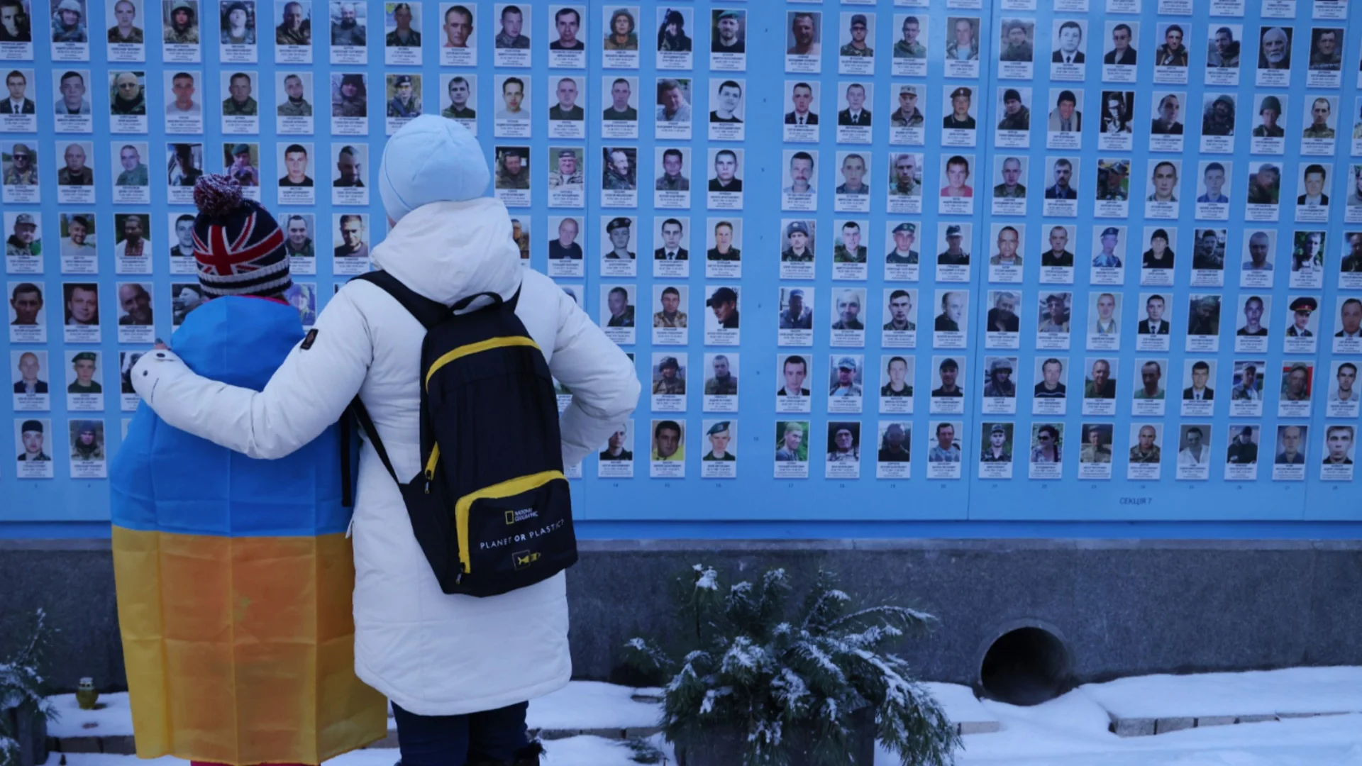80% от украинците подкрепят ударите по руските рафинерии, не ги е страх от оттеглянето на САЩ 