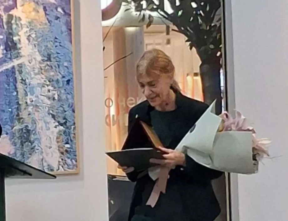 "Можем да бъдем приятели": Елисавета Шапкарева отговори какво е да си будител в Скопие (СНИМКИ)