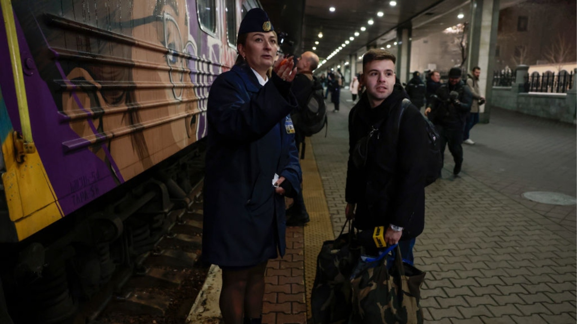 Украйна: "Геран-5" развива 1000 км/ч, Русия вкарва AI в дроновете си, за да атакуват сами влакове и коли (ВИДЕО)