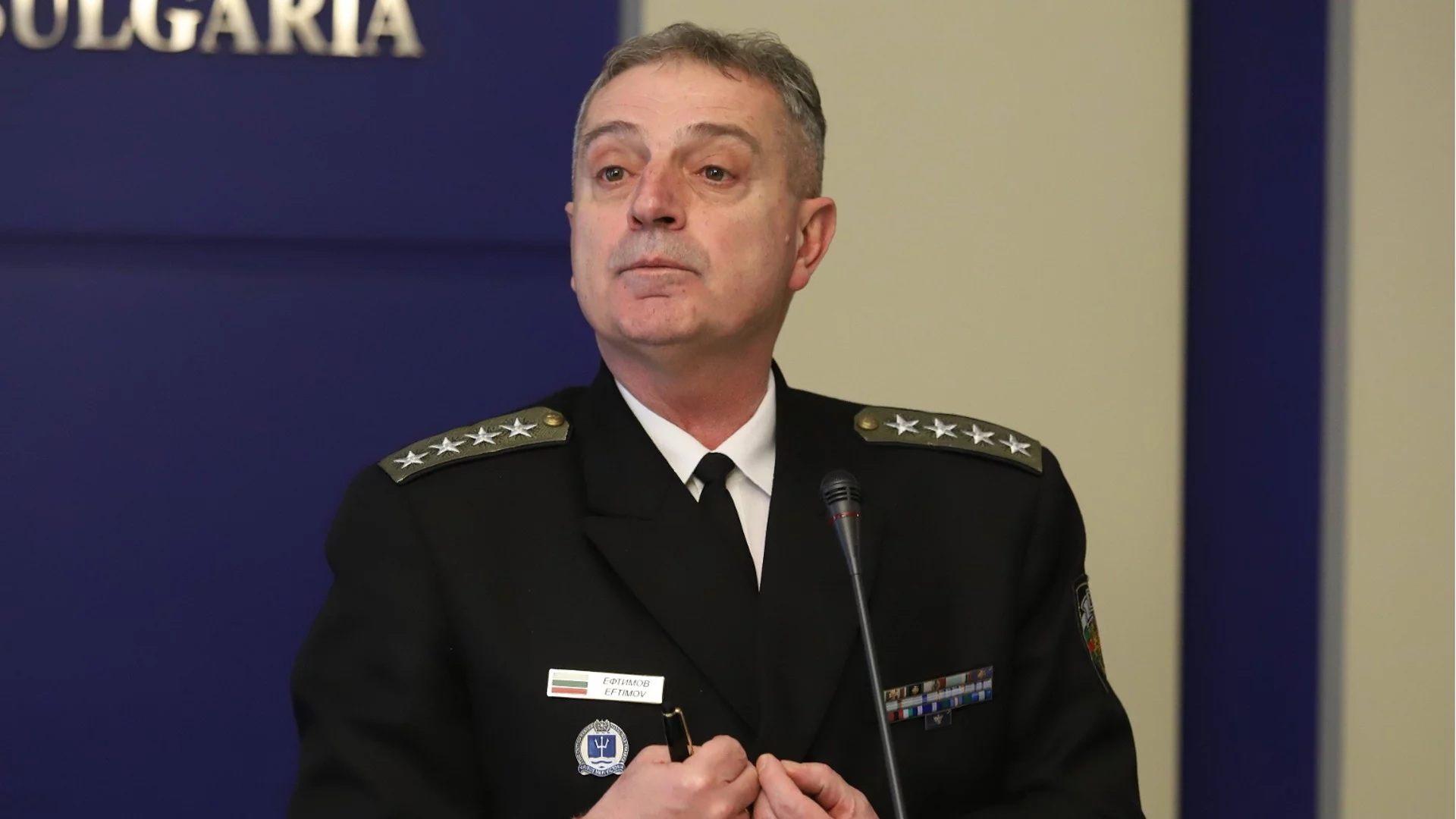 България не е във война: Началникът на отбраната с половин уста призна, че не можем да спрем морски дронове