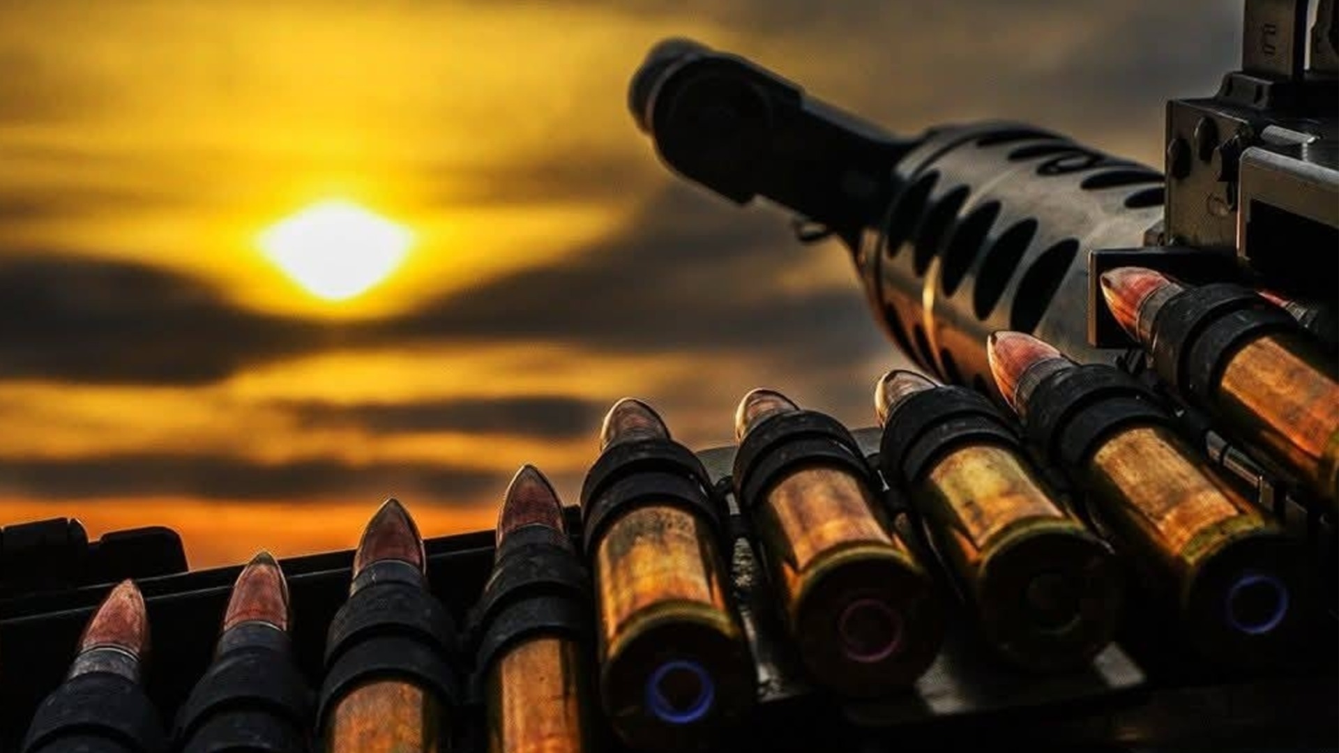 Взрив във военен завод в Испания, помагащ на Украйна - за две седмици това е втори инцидент там (ВИДЕО)
