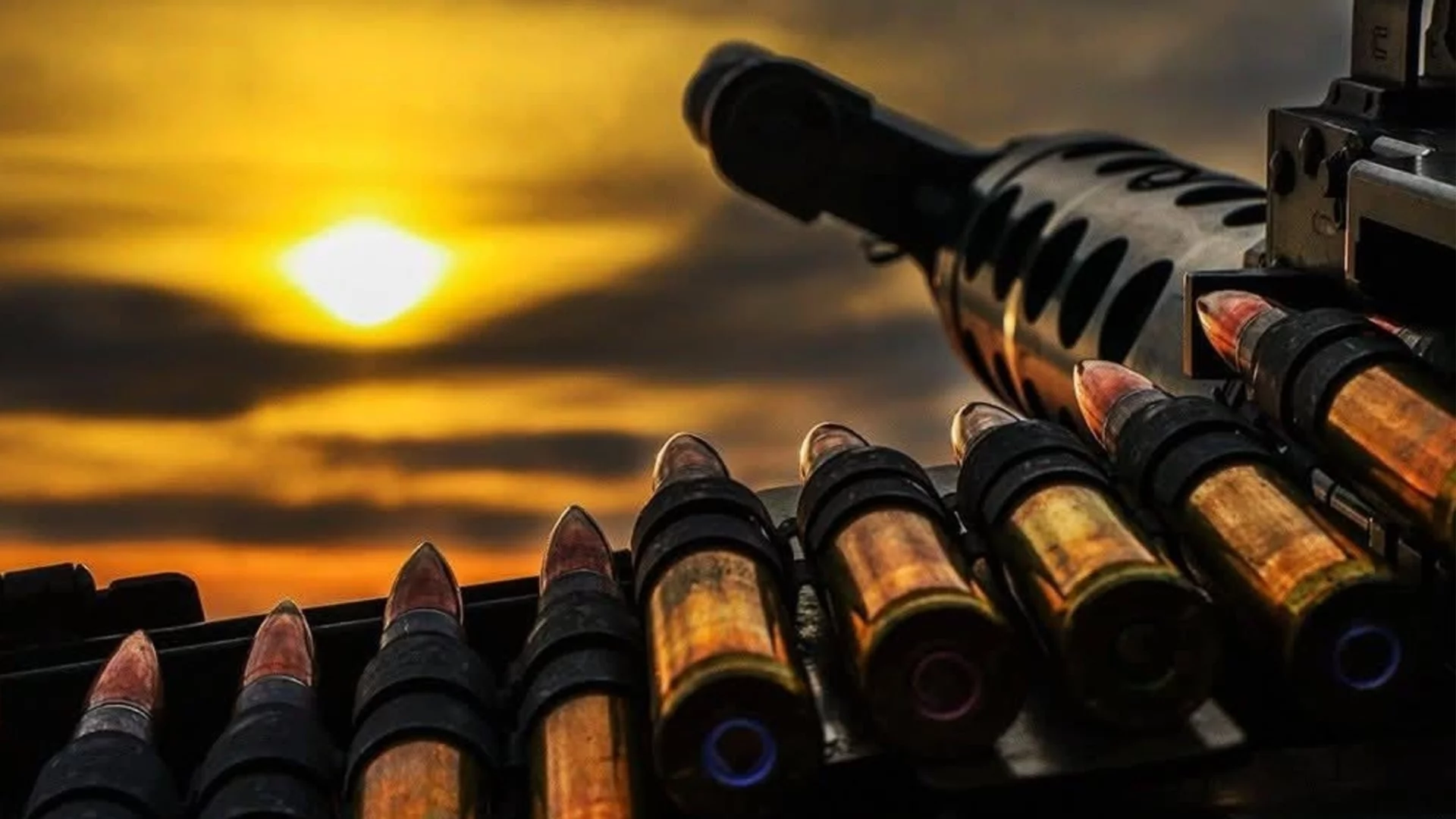 Взрив във военен завод в Испания, помагащ на Украйна - за две седмици това е втори инцидент там (ВИДЕО)