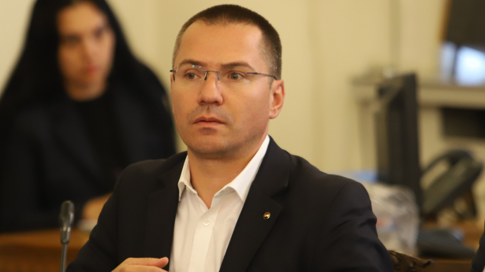 Тази неделя ще имаме възможността да гласуваме "против"