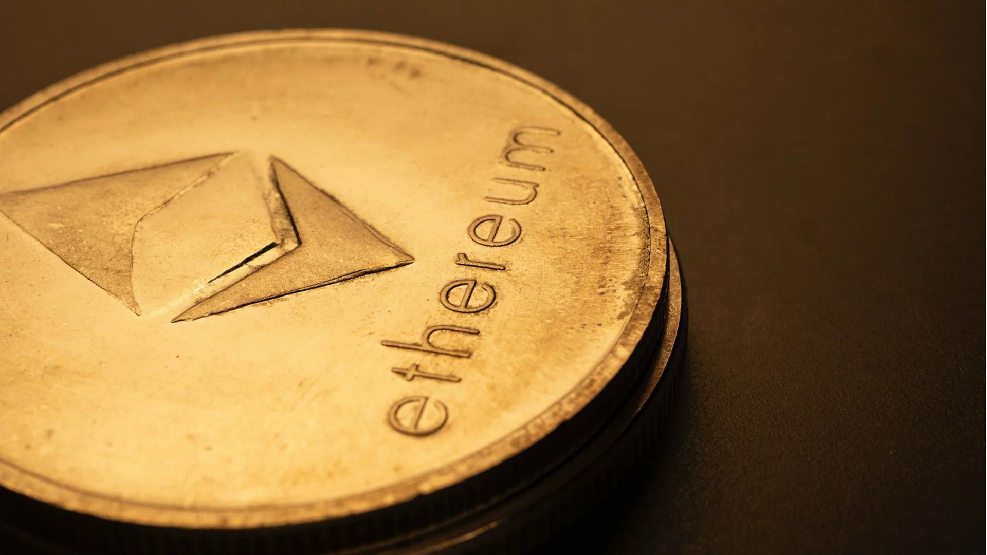 Изглежда хакерска атака: Милиарди изчезнаха от портфейли в Binance